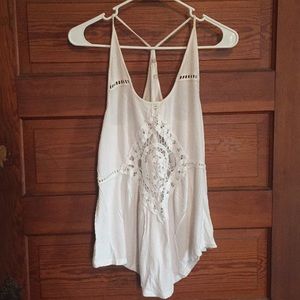 🤩4/$25 Altar’d State boho style top!